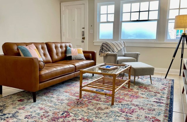 Lovely Uptown Apt | Steps to Tulane/Loyola