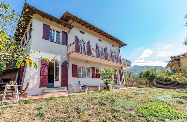 Alojamiento de 5 habitaciones en Garessio