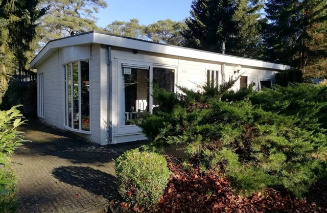 Lovely vacation home on beautiful park
