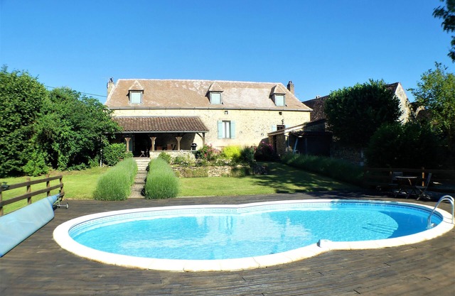 GRANERO CON ENCANTO RENOVADO, PISCINA PRIVADA CON CALEFACCIÓN Y JARDÍN CERRADO - CERCA DE SARLAT
