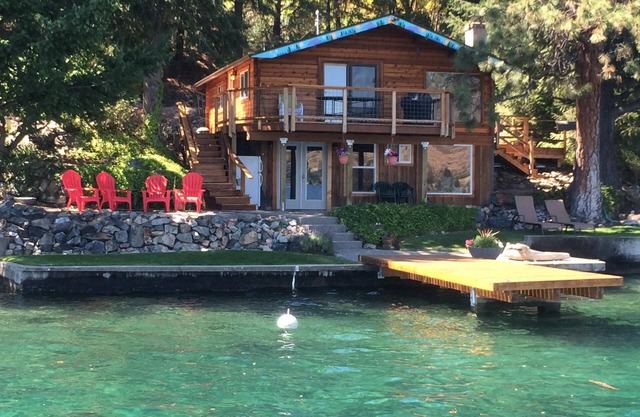 Cabina Baja Banco Waterfront en el Lago Chelan