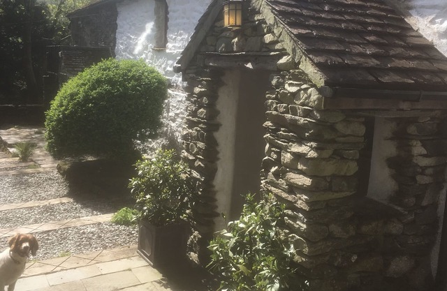Low Farm & Duddon View Barn. Beautiful farmhouse and adjoining barn conversion
