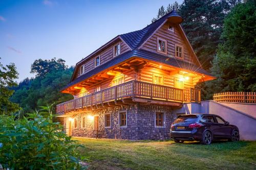 Lubka Lodge