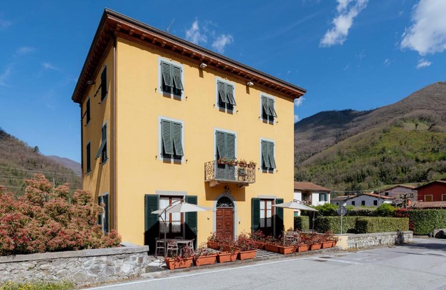 Lucca Franco's Villa