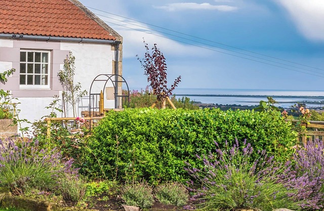 Lucklaw Steading Cottage