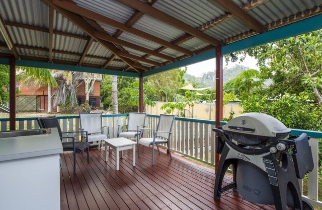 'Ludbrookes' is a classic, family, holiday home located in a quiet residential street of Nelly Bay.