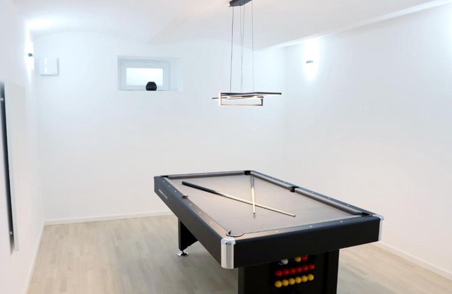 Lumi - modern apartment with parking