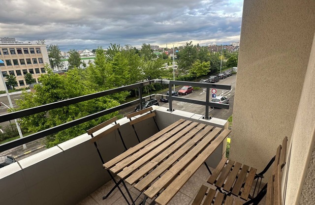 Lumineux Trois Pièces Avec vue Dégagée
