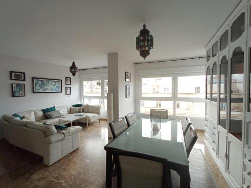 Luminosa vivienda con Vistas en Casco Histórico