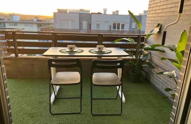 Luminoso ático con terraza