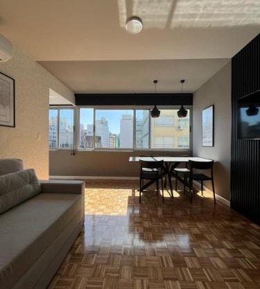 Luminoso y confortable apartamento en el corazón de la ciudad