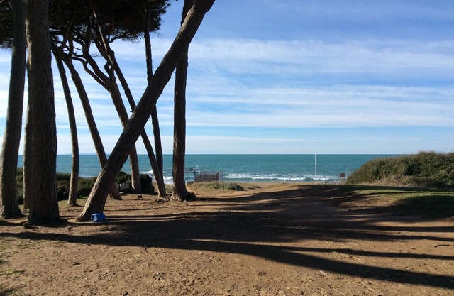 Propiedad tranquila y luminosa a cinco minutos de la playa de una belleza única