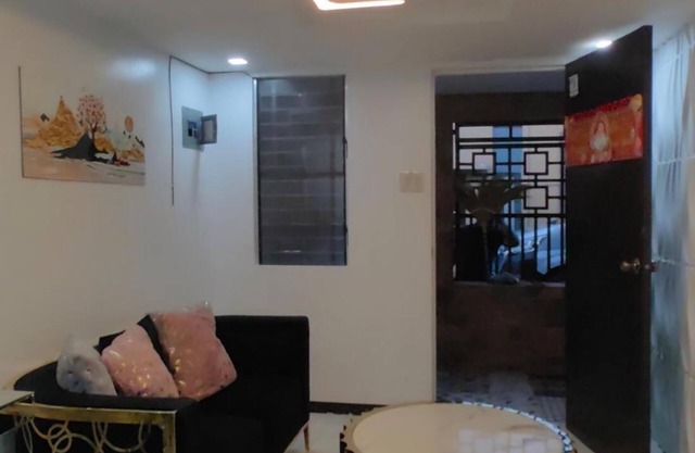 Luna Modern Guesthouse