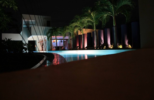 LUNATICAlounge ... ¡déjenos sin aliento!