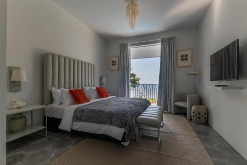 Lusa Beach Studios