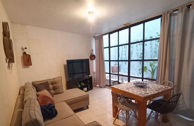LusakaHome* Bugambilias* / firts floor & pool