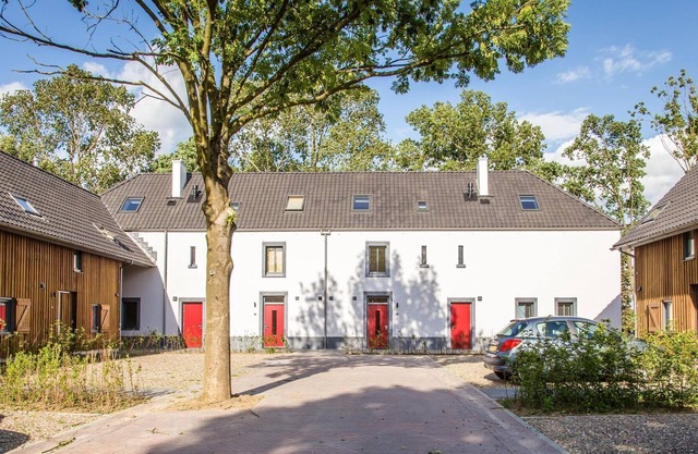 Lush Holiday Home 4km From Maastricht