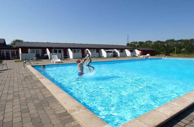 "Lutz" - 6km from the sea by Interhome
