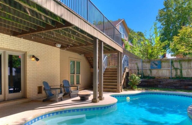 Lux 4Bed Contemporary Pool Oasis