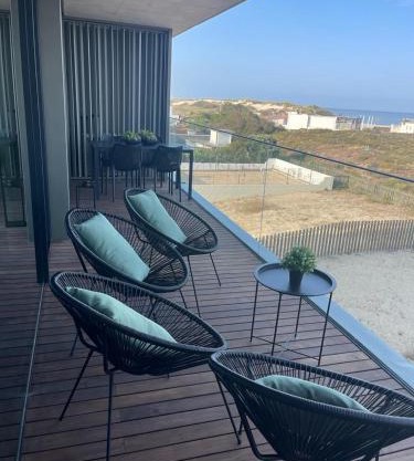 LUX BeACH