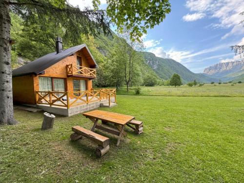 Lux Cottage Komarnica