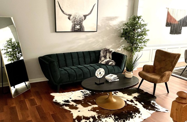 Lux home!!!! Access to the airport, Shopping and entertainment