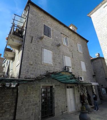 Lux Squere Apartments