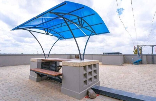 Lux Suites Cavendish Studio Apartments