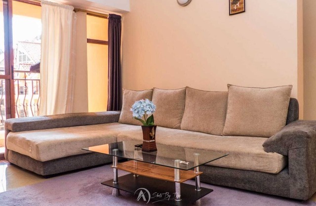 Lux Suites Makao Rossyln Apartments