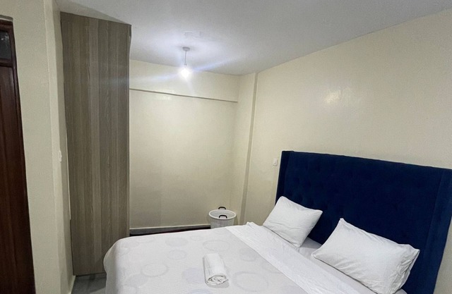Lux Suites The Almond Apartments Ruaka
