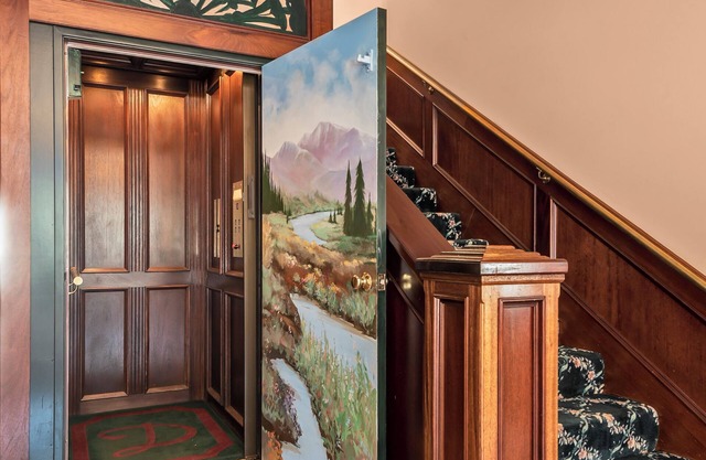 Luxary Castle & SPA near Skiing Resort