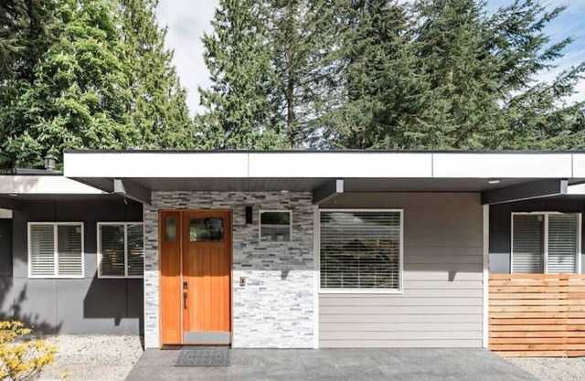 Luxe 4BR/3Bath Home w/BBQ/Spa Tubs/Wi-Fi/Trails