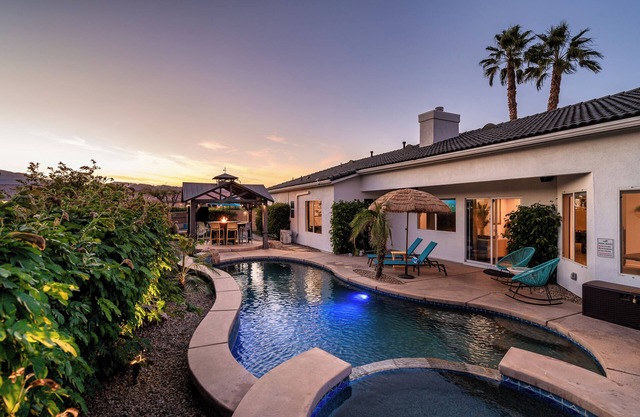 Luxe 5br Cali Palms Oasis only 5 min to Desert Horse Park, Music Festivals, PGA