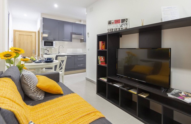 Luxe Apartment Madrid North Real Madrid Stadium HGA5