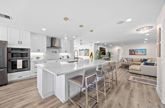 Luxe Coastal Retreat - 4BR w/ Pool, Hot Tub, Arcade & Work Space - 3 mi to beach