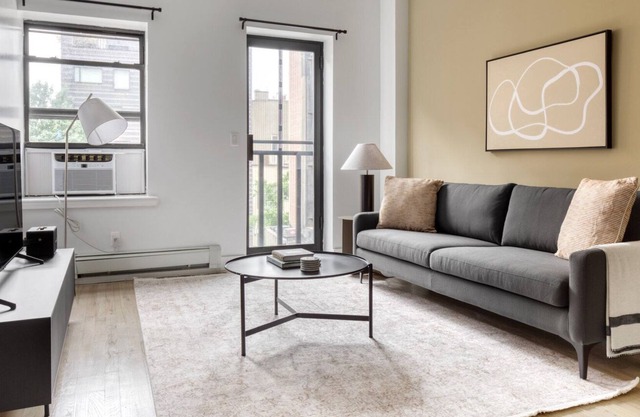 Luxe Cobble Hill 2BR w/ W/D & Elevator, near Bloomingdales, by Blueground