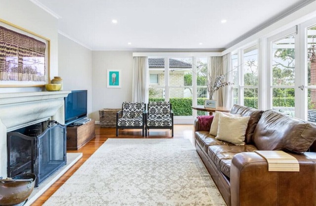Luxury in Devonport close to Beach | WiFi Netflix