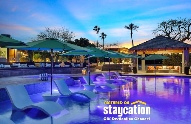 Luxe Estate 5 Min to Coachella Private Lake Pickleball Pool Spa 5BR