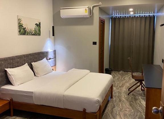 Luxe Inn
