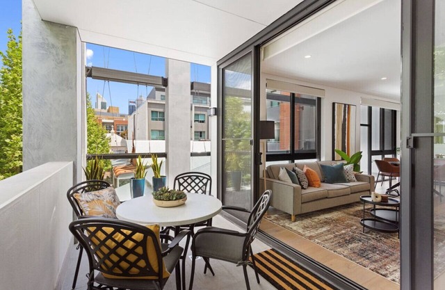 Luxe Living | Instaworthy city views from rooftop!