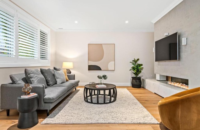Luxe Parkside Hampton Home