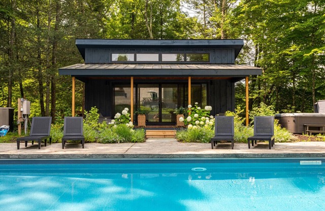 Luxe Pool Retreat in High Falls