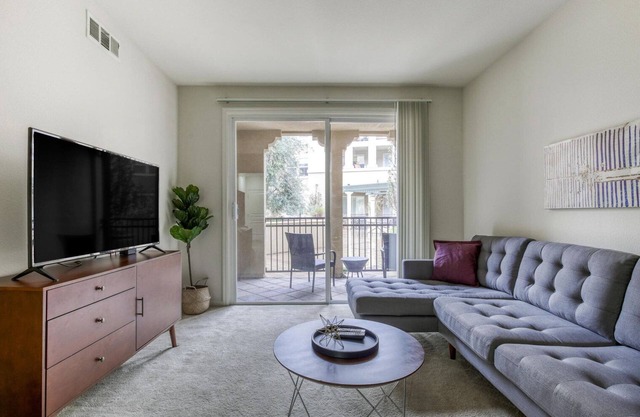 Luxe Santa Clara 2BR w/ Pool, Balcony, Elevator & Gym, by Blueground