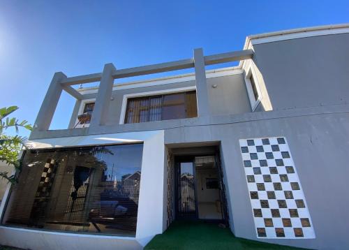 Luxe Stay in Parow North