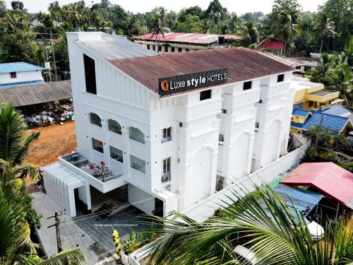 Luxe Style Hotels