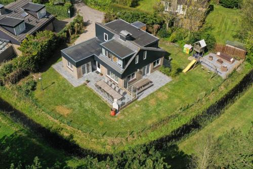 Luxe Villa Texel 8-10 personen met Sauna Krim 95