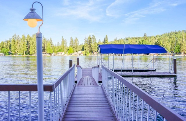 Luxe Waterfront Home w/ Dock, Deck & Spa Bath