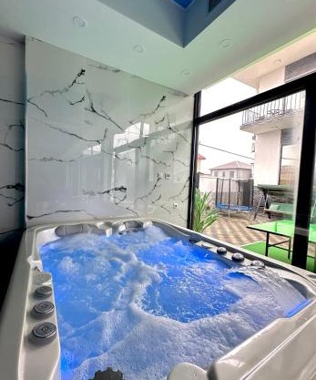 Luxmani Hotel & Spa