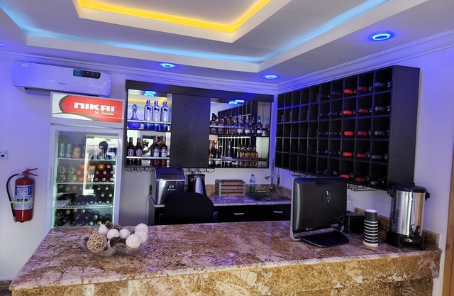 LUXOL HOMES AND SUITES