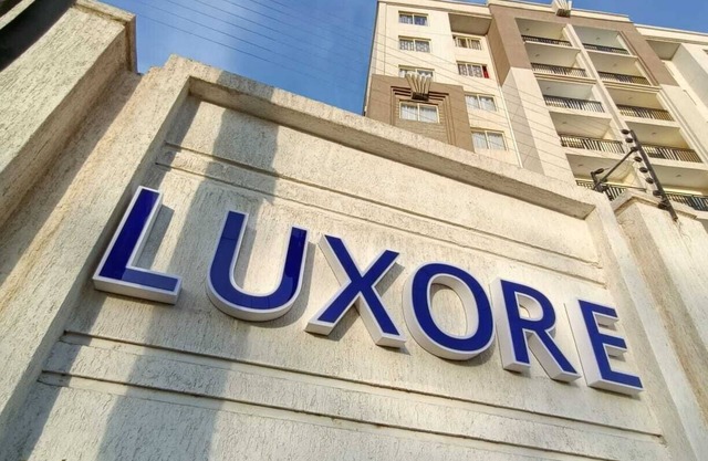 Luxore Apartments